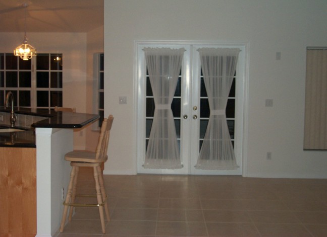 9-14-03b.jpg (43253 bytes)